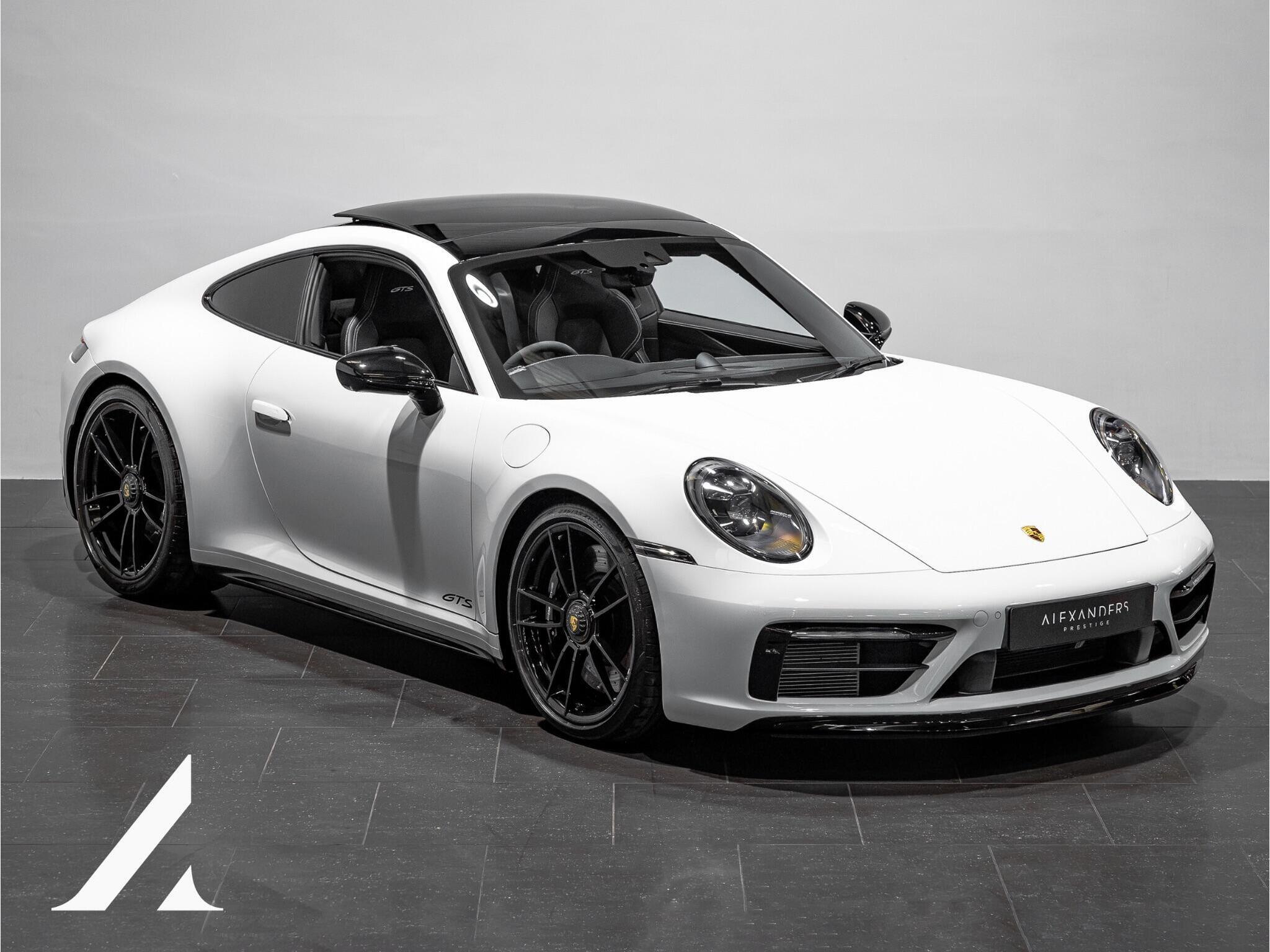 An exterior shot of the front right on a 2024 Porsche 911