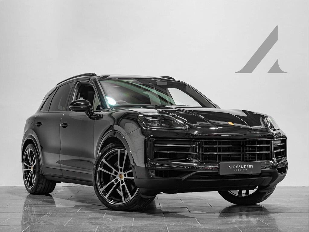An exterior shot of the front right on a 2023 Porsche CAYENNE