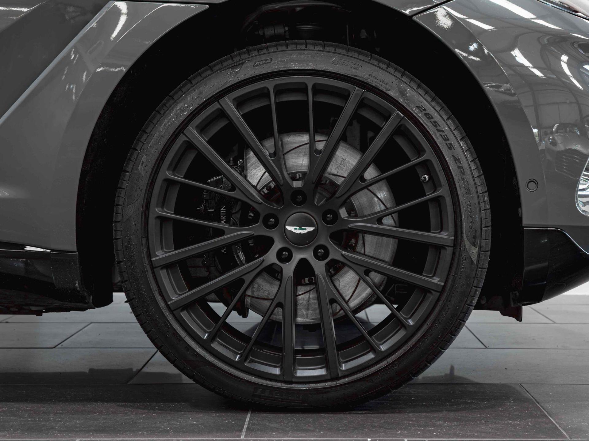 An exterior shot of the wheel on a 2022 Aston Martin DBX