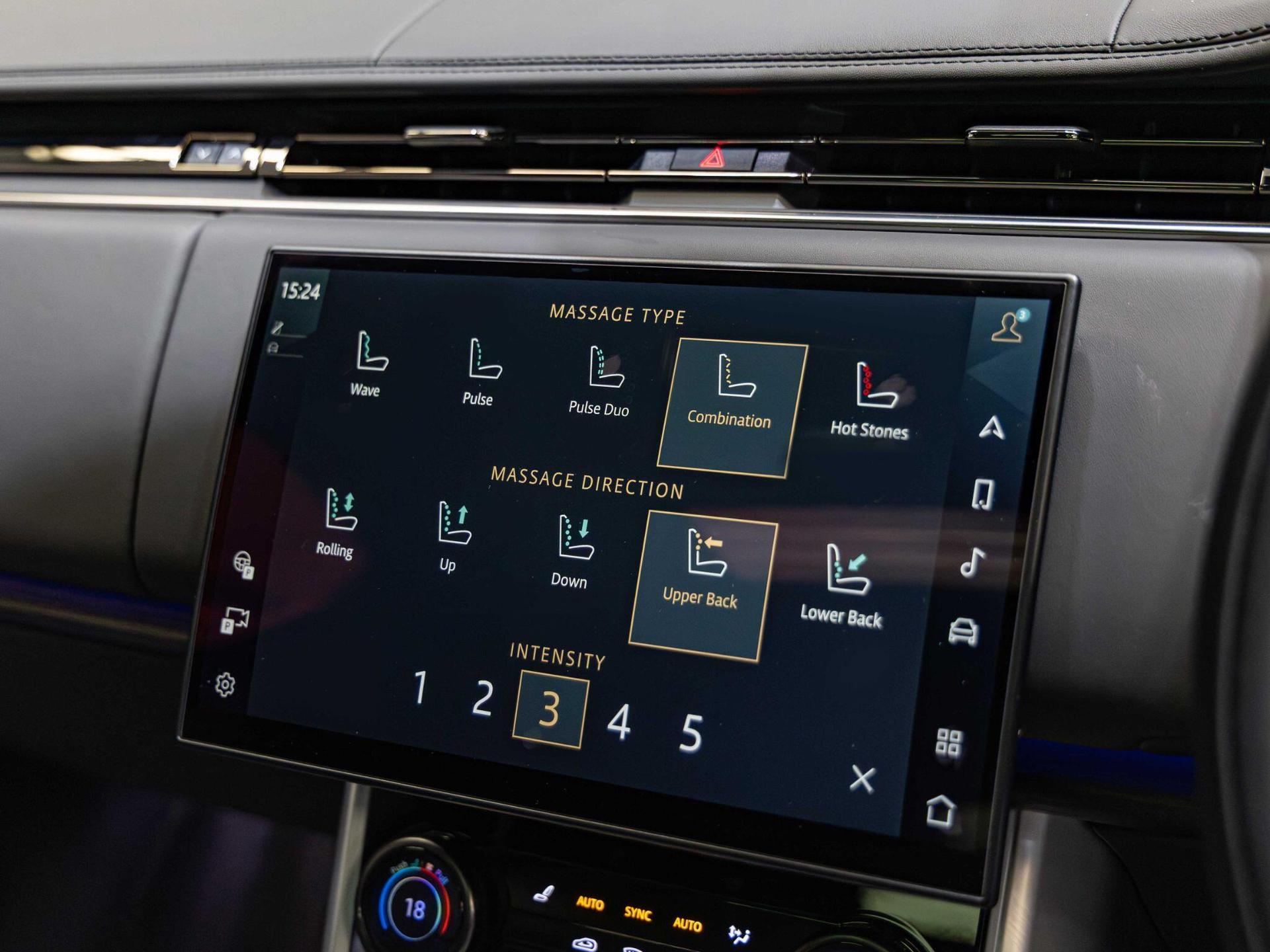 An interior shot of the infotainment system on a 2023 Land Rover RANGE ROVER