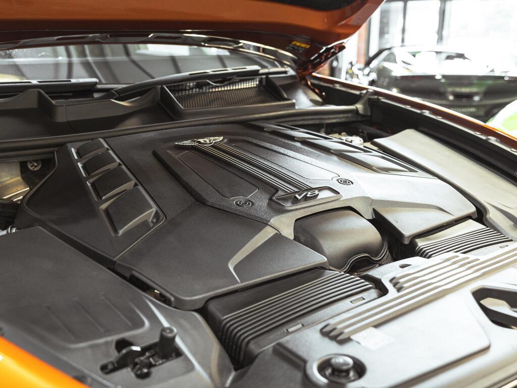 An exterior shot of the engine on a 2022 Bentley BENTAYGA