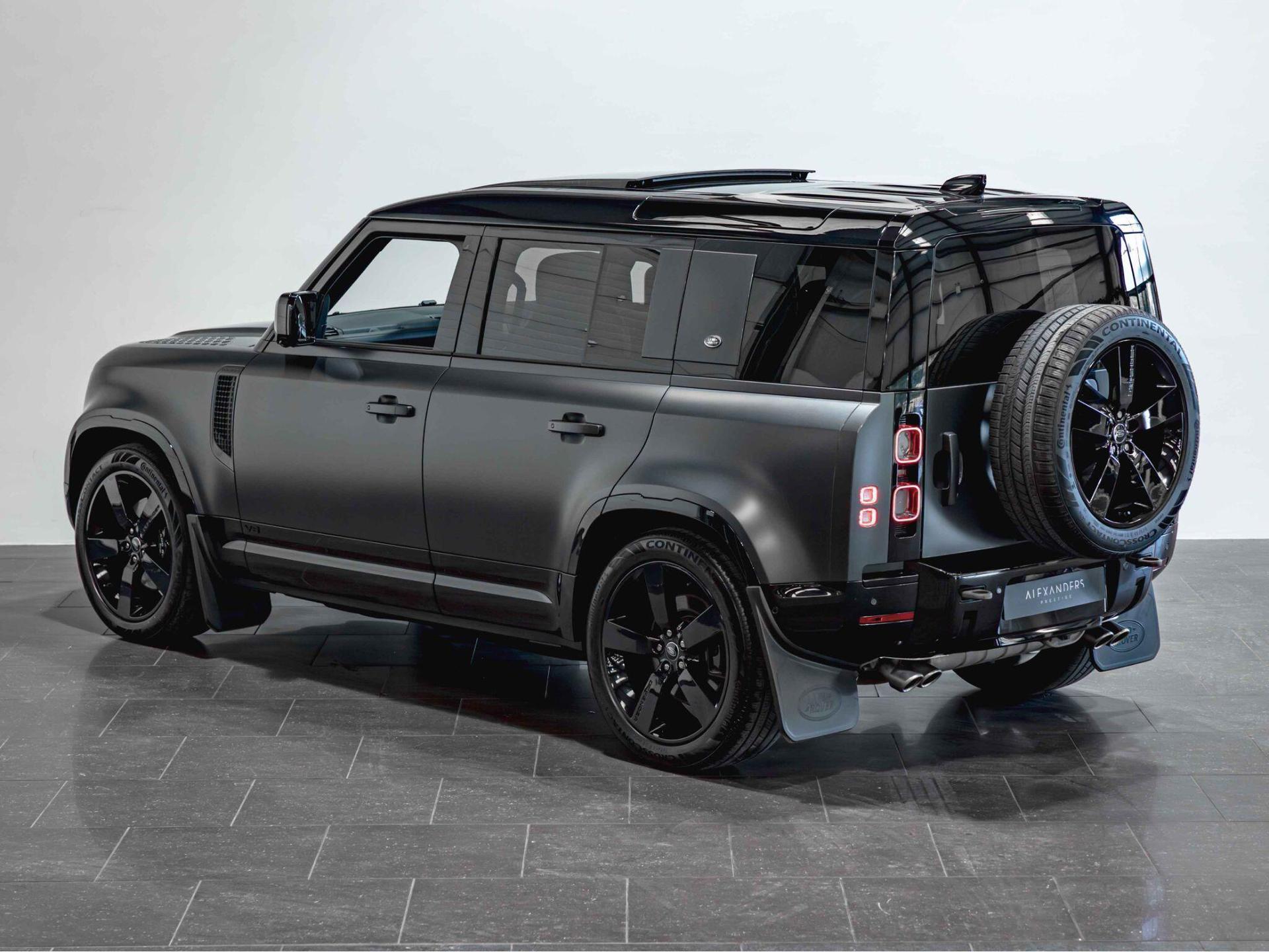 An exterior shot of the rear left on a 2022 Land Rover DEFENDER