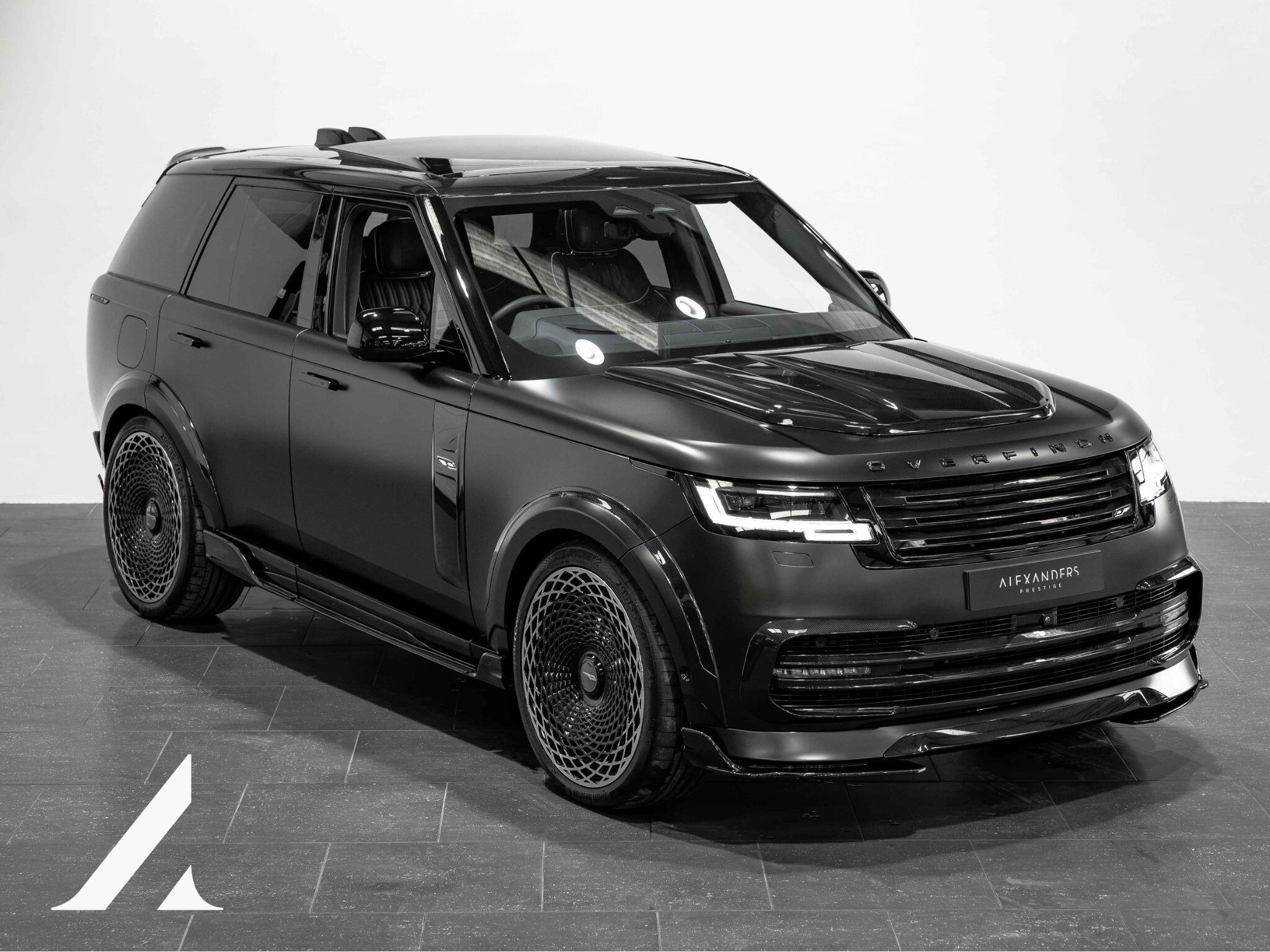 An exterior shot of the front right on a 2024 Land Rover Range Rover