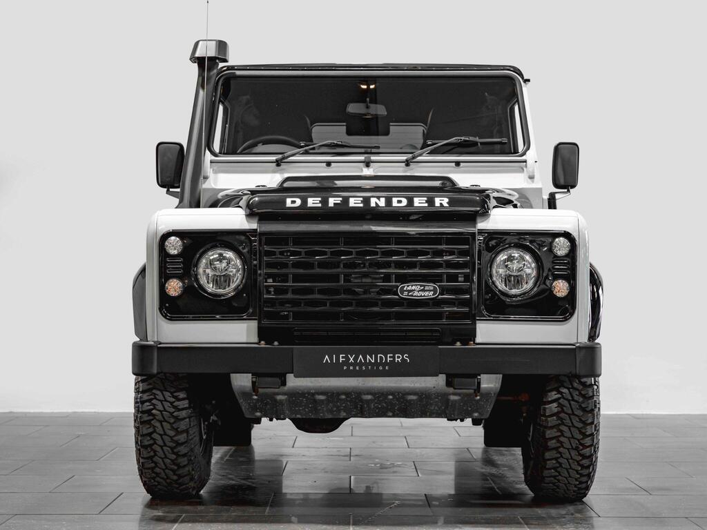 An exterior shot of the rear on a 2016 Land Rover Defender 90