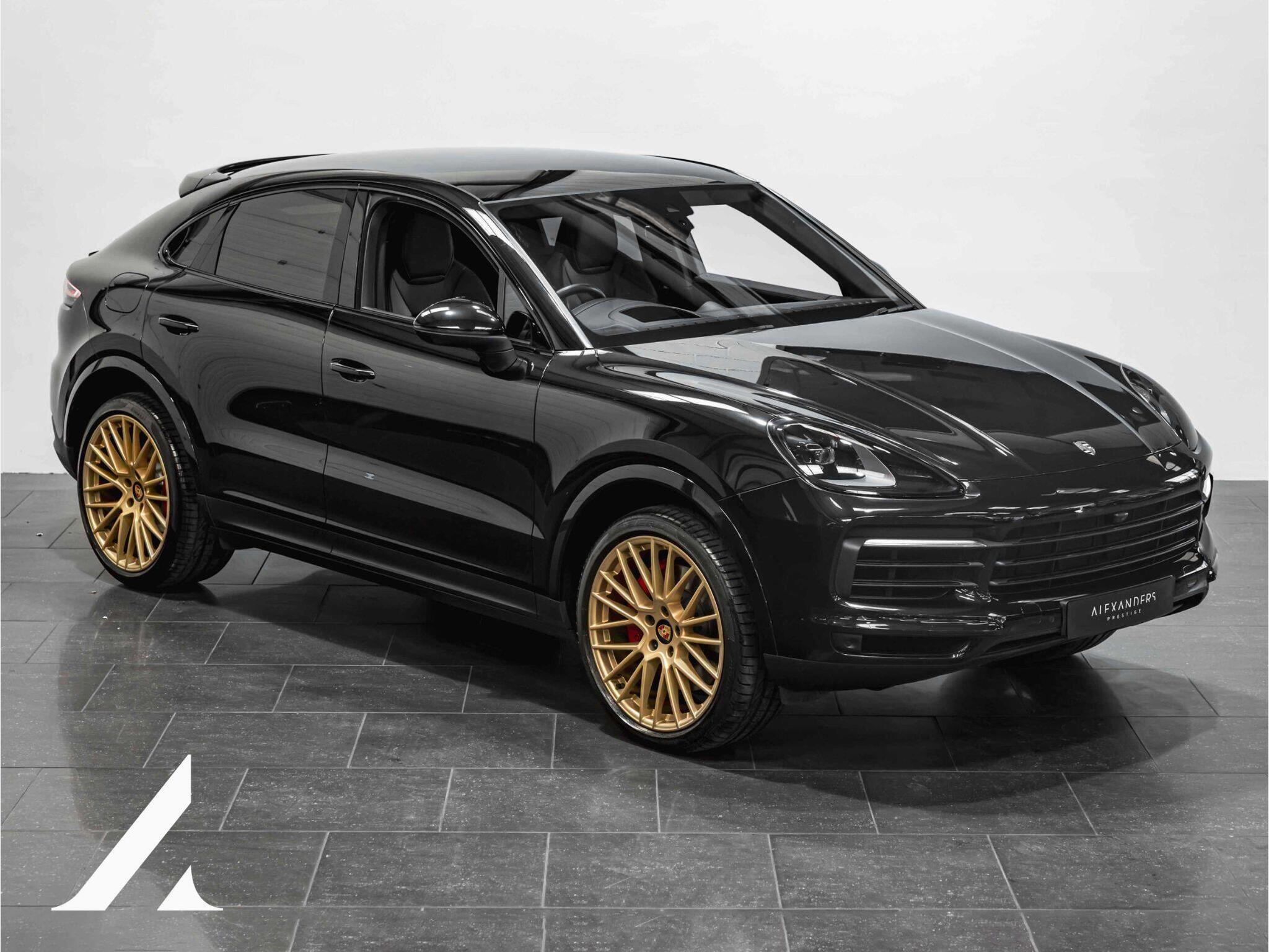 An exterior shot of the front right on a 2019 Porsche Cayenne