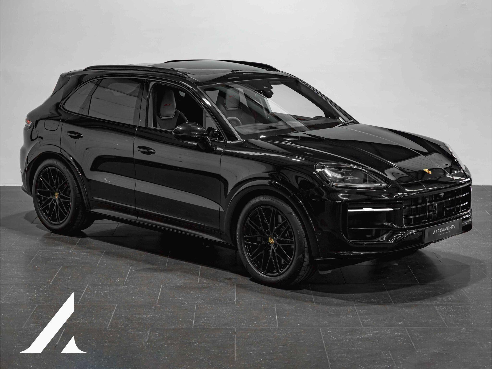 An exterior shot of the front right on a 2024 Porsche Cayenne