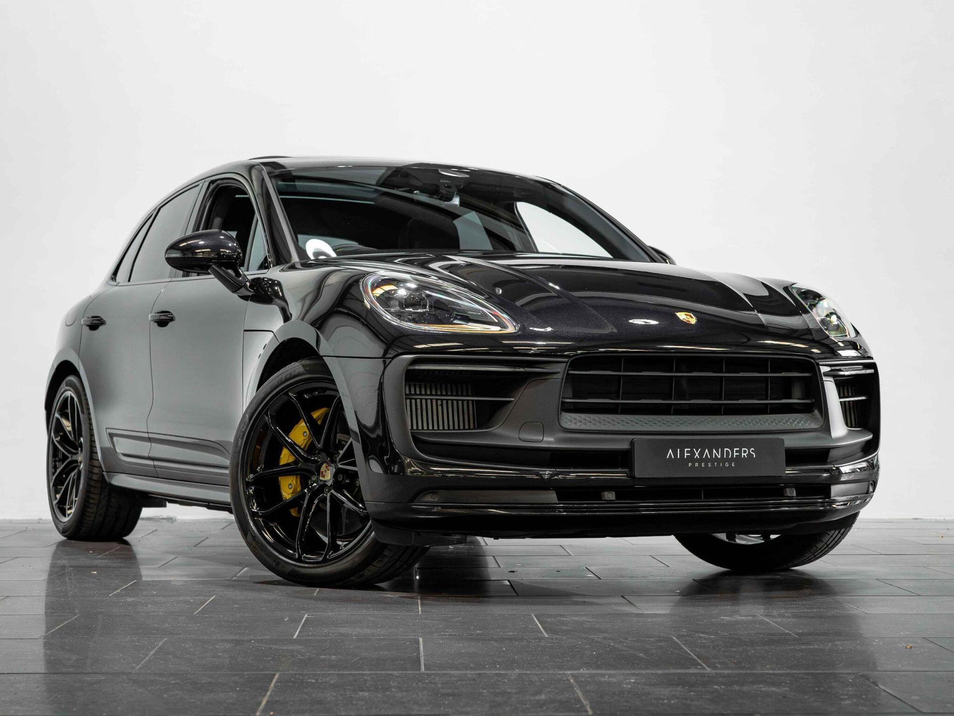 An exterior shot of the front right on a 2025 Porsche Macan