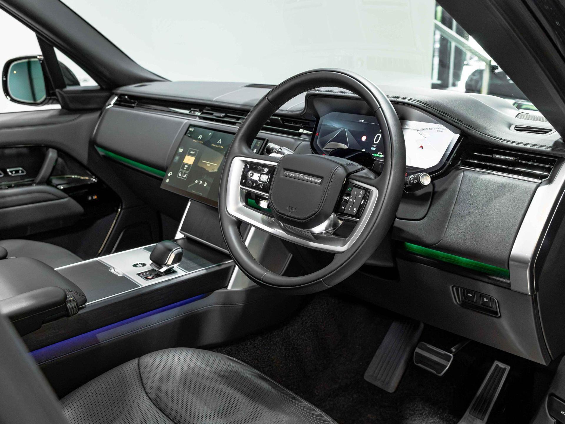 An interior shot of the interior front on a 2026 Land Rover Range Rover