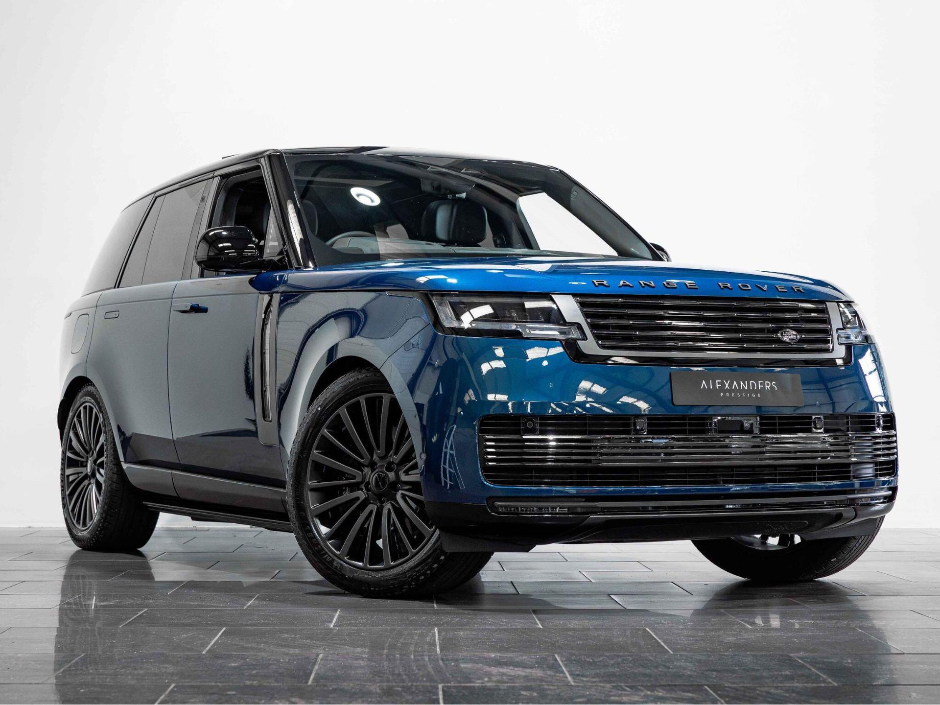 An exterior shot of the front right on a 2026 Land Rover Range Rover