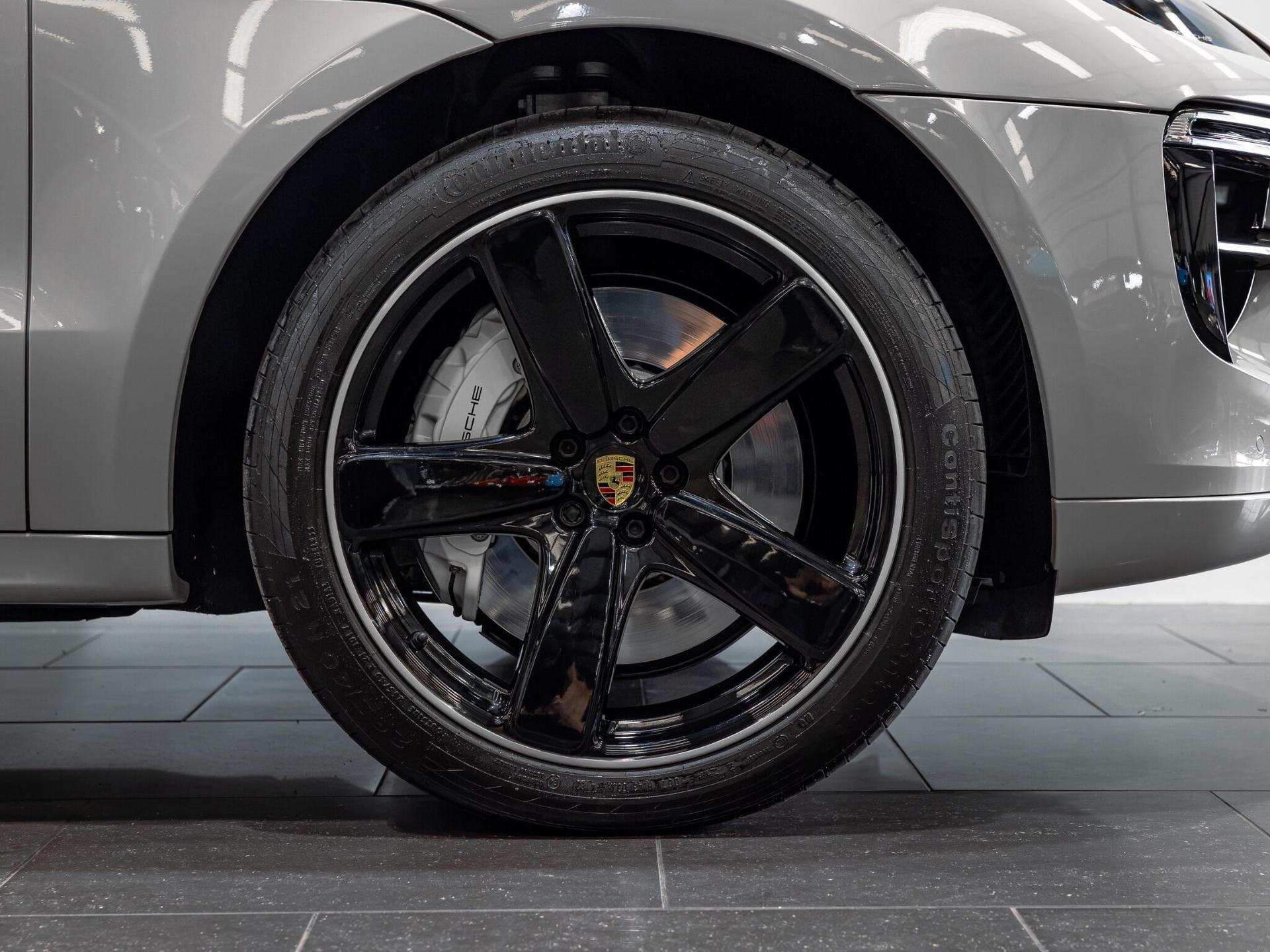 An exterior shot of the wheel on a 2020 Porsche Macan