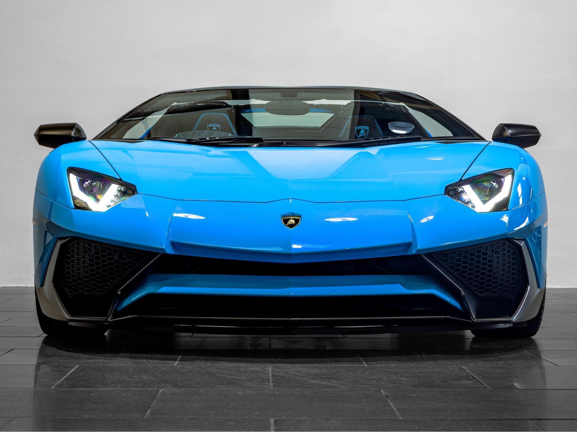 An exterior shot of the front on a 2017 Lamborghini Aventador