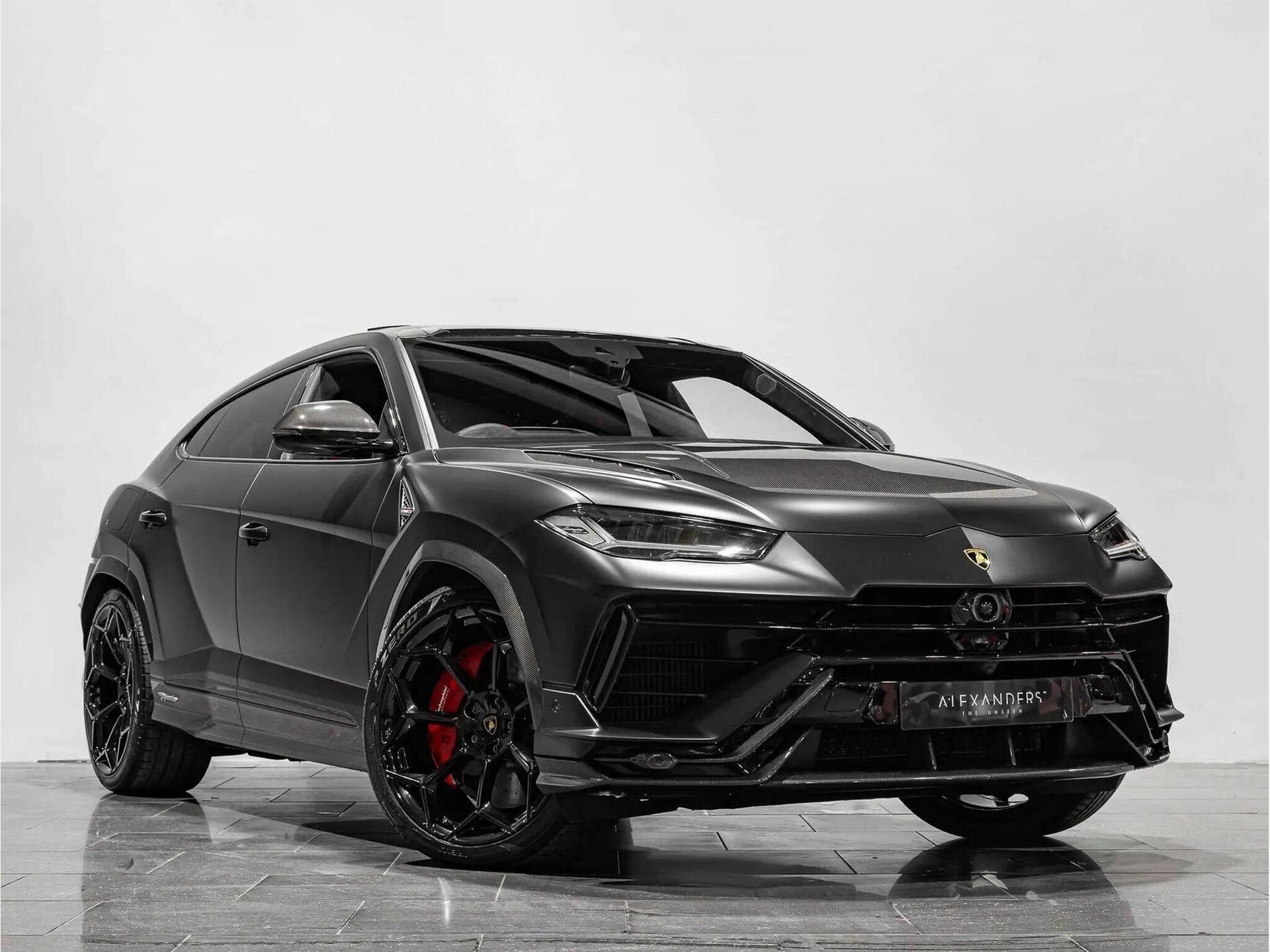 An exterior shot of the front right on a 2023 Lamborghini Urus