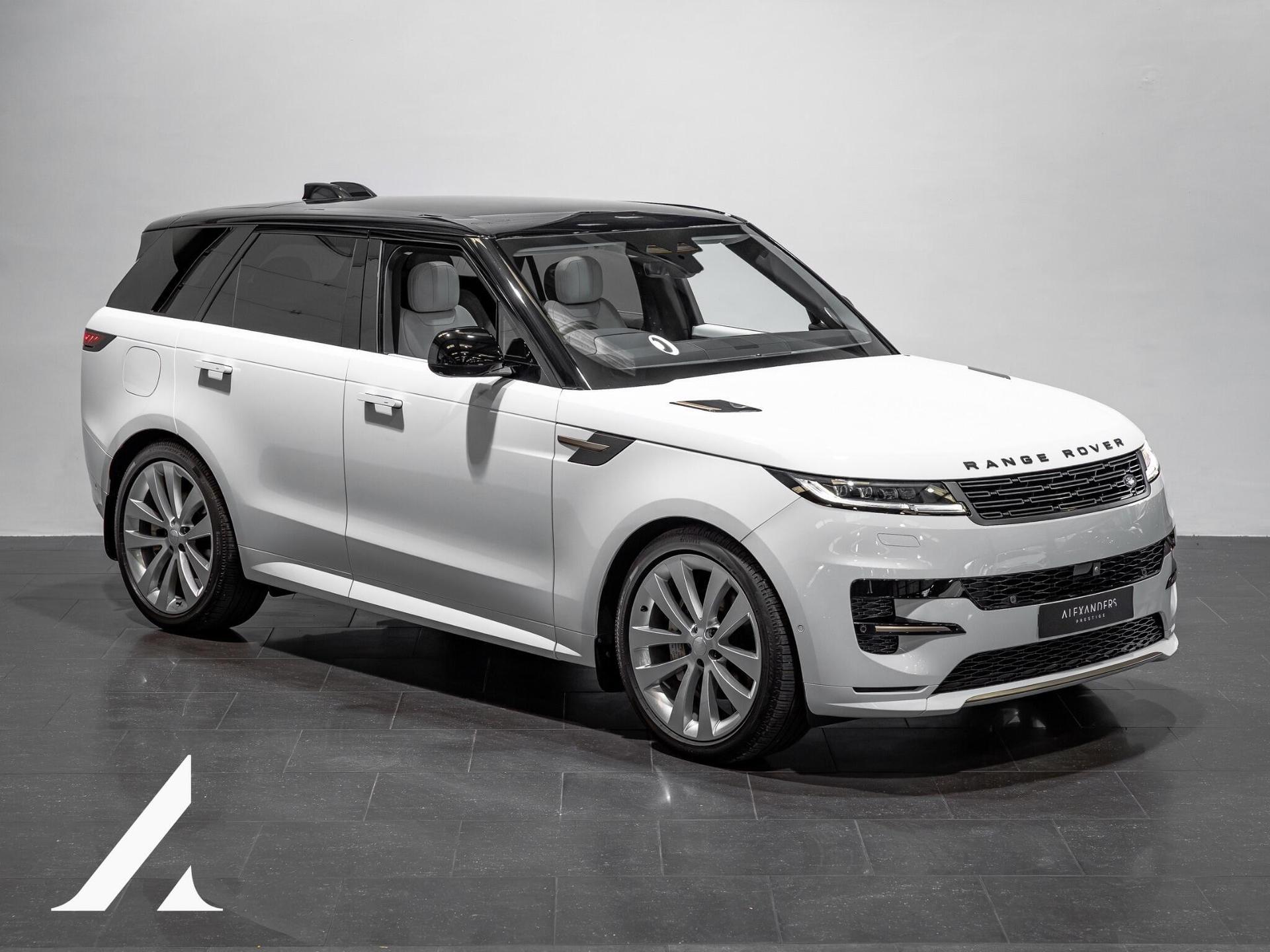 An exterior shot of the front right on a 2025 Land Rover Range Rover Sport