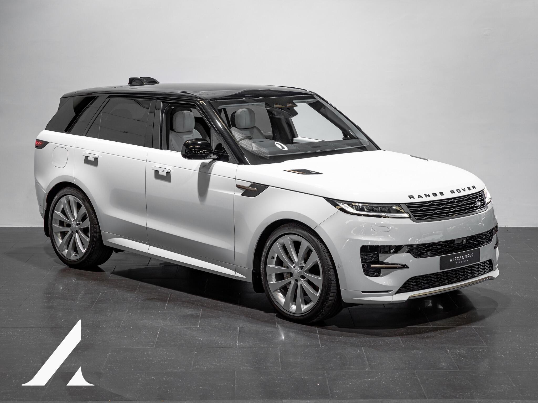 An exterior shot of the front right on a 2025 Land Rover Range Rover Sport