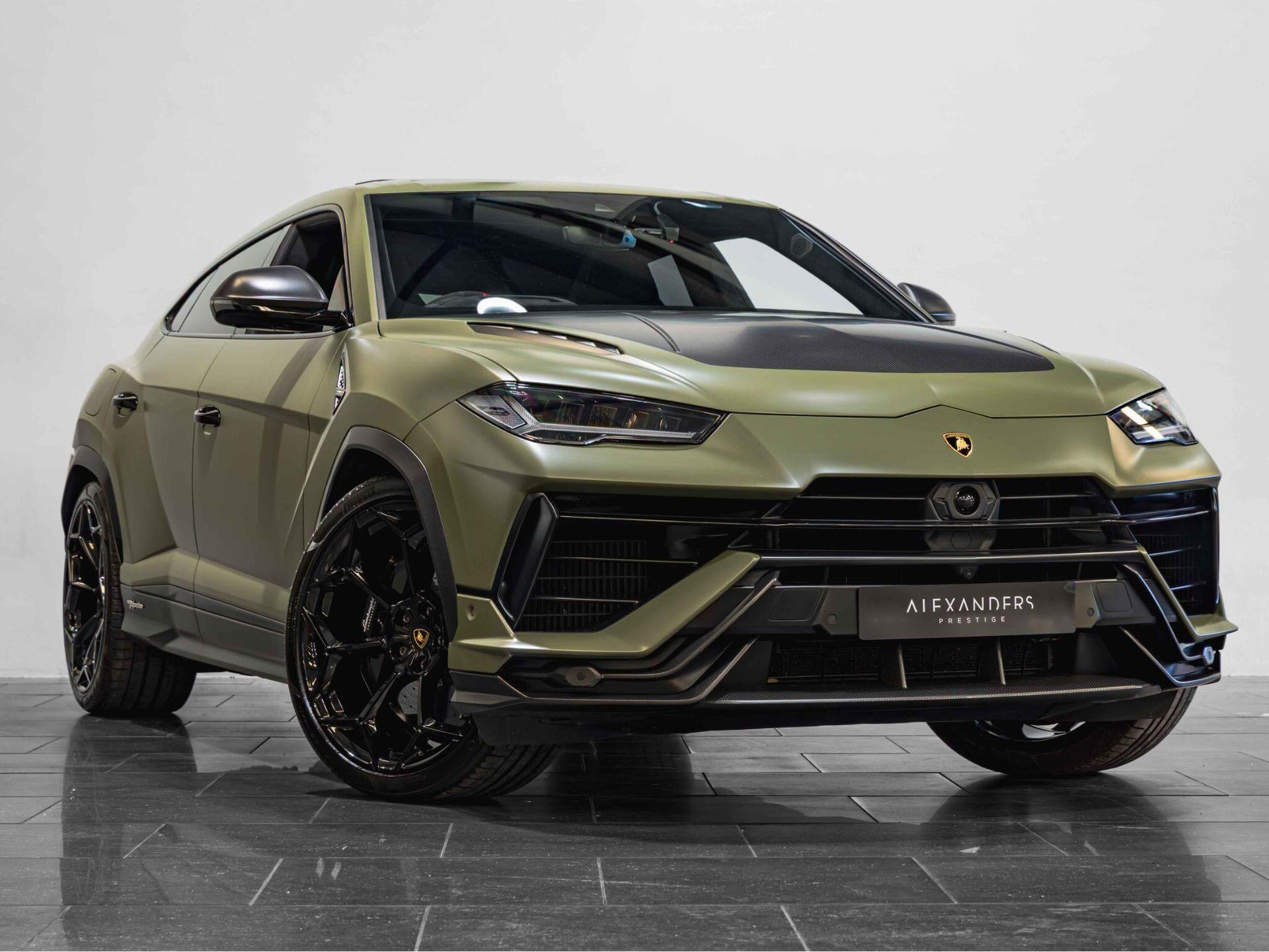 An exterior shot of the front right on a 2024 Lamborghini Urus