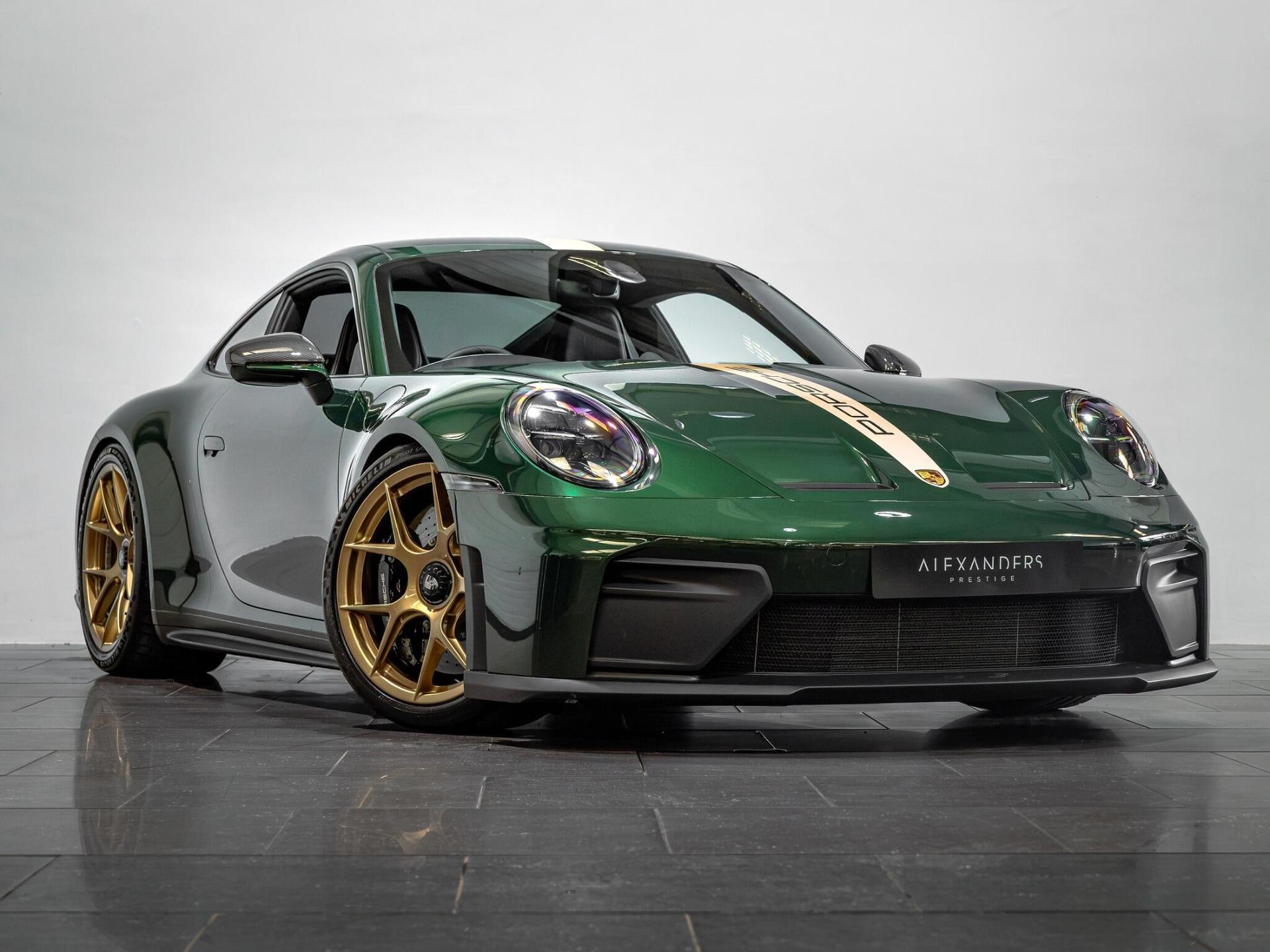 An exterior shot of the front right on a 2025 Porsche 911