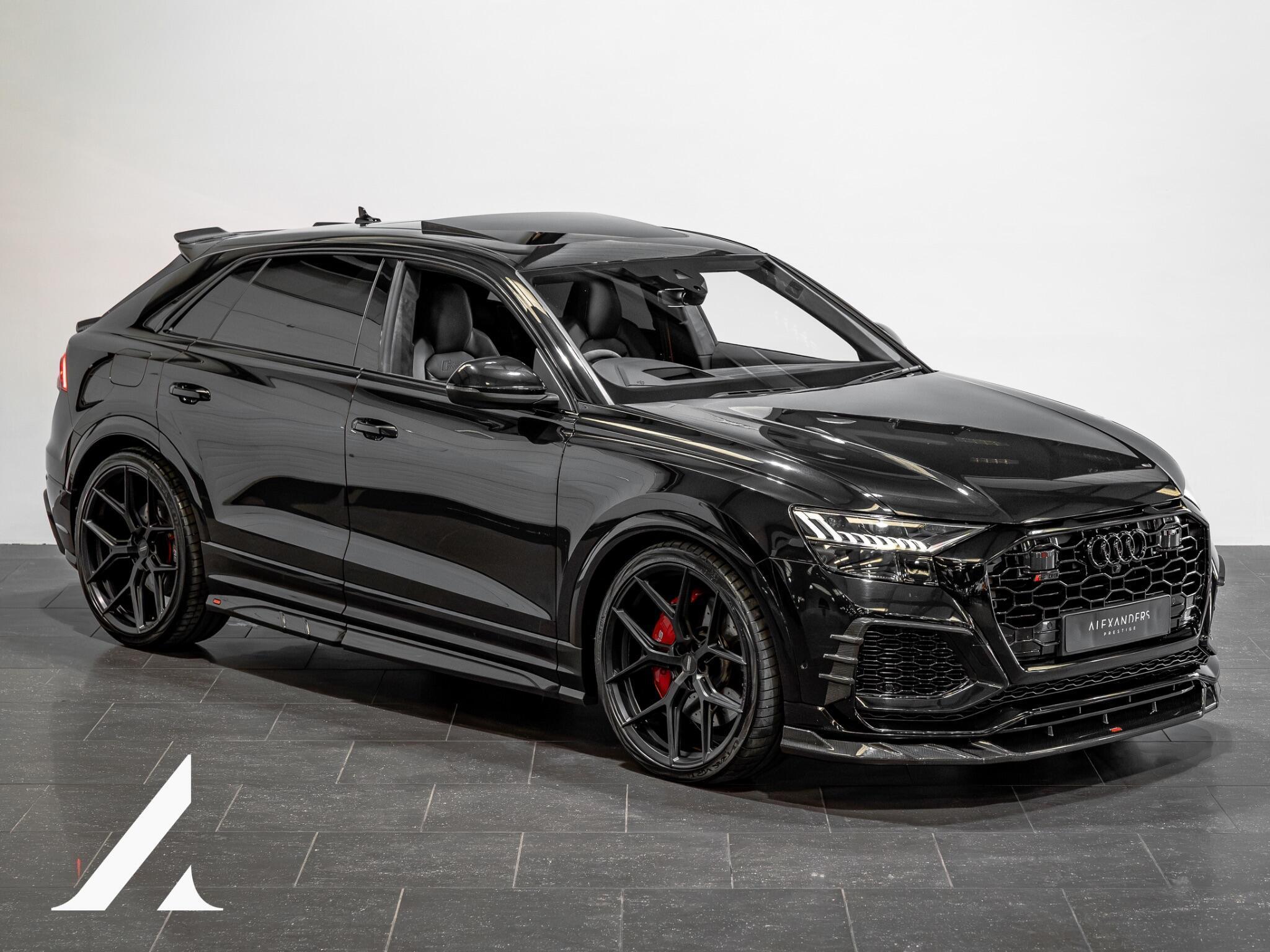 An exterior shot of the front right on a 2023 Audi RSQ8