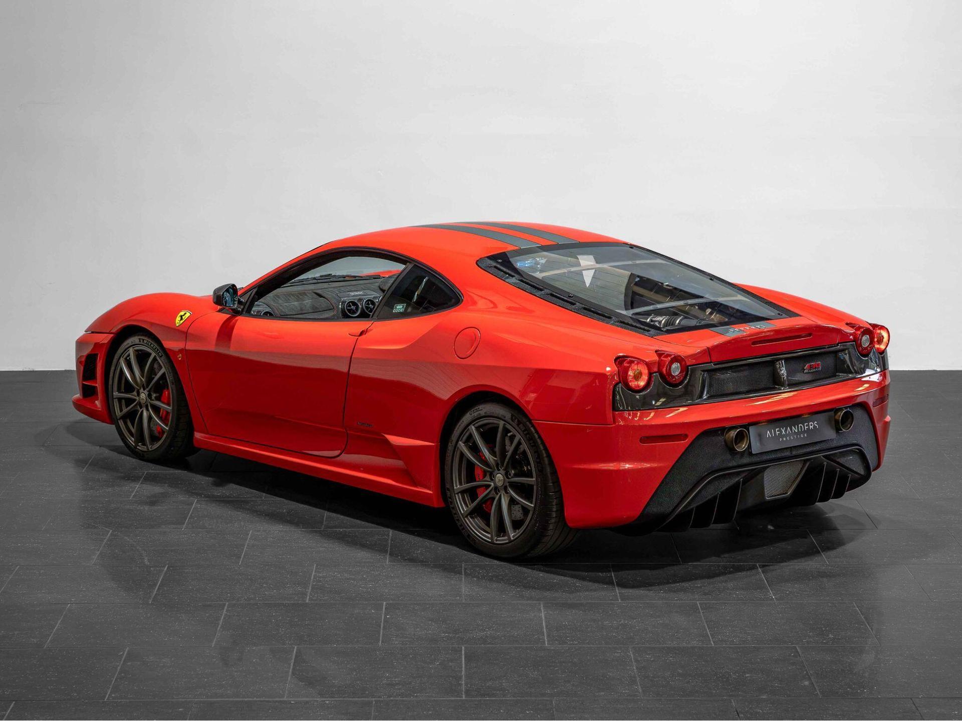 An exterior shot of the front right on a 2008 Ferrari 430