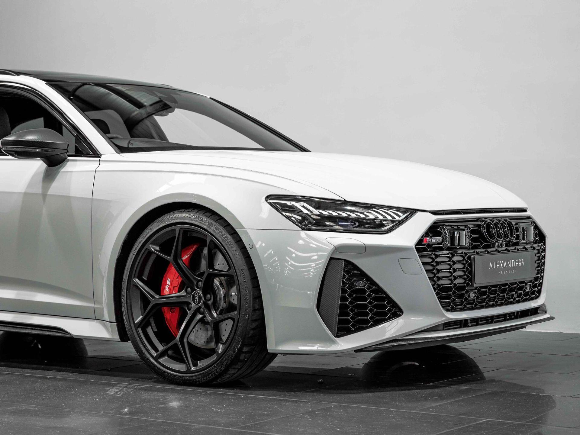 An exterior shot of the front right on a 2024 Audi RS6 Avant