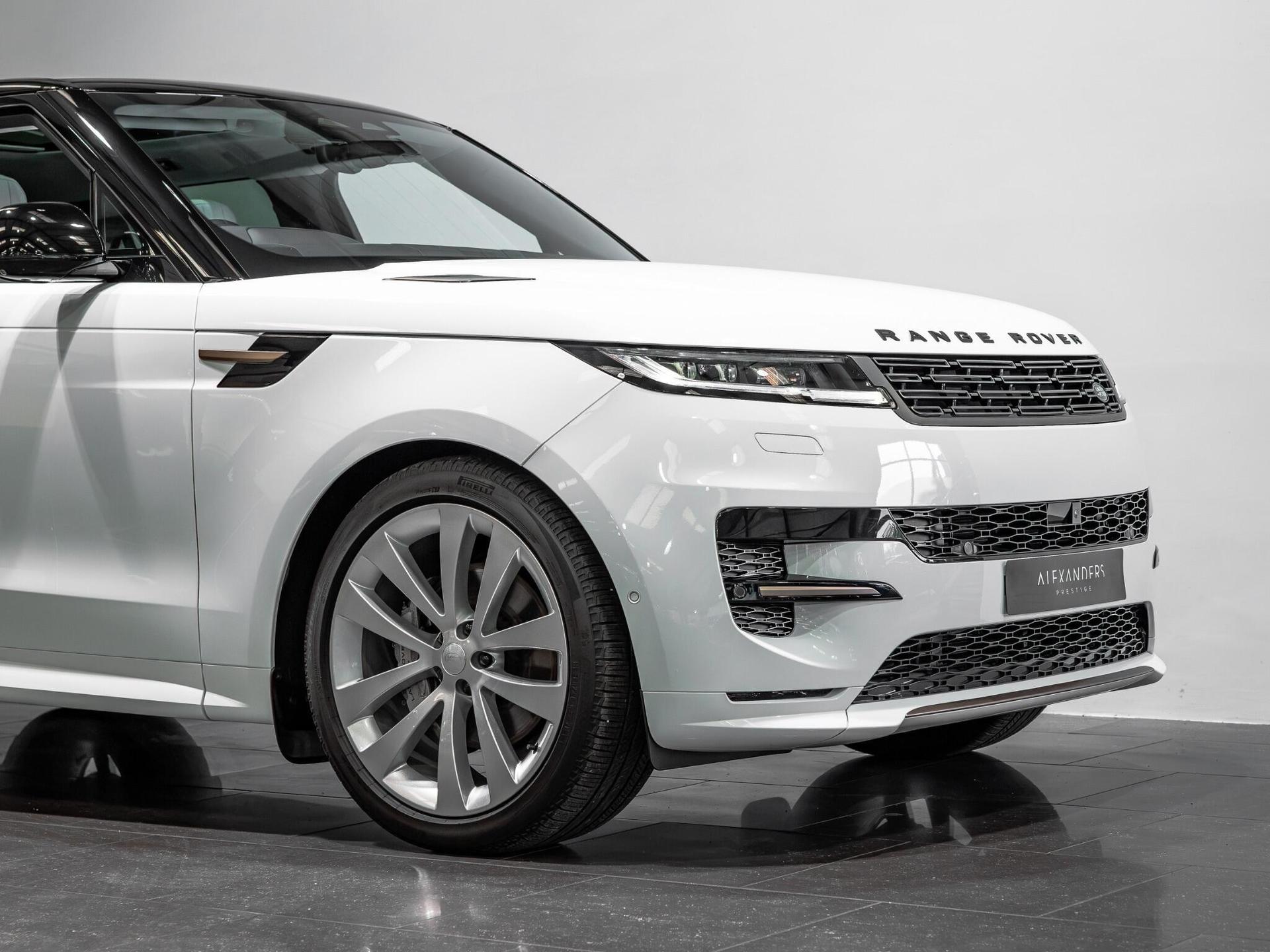 An exterior shot of the front right on a 2025 Land Rover Range Rover Sport