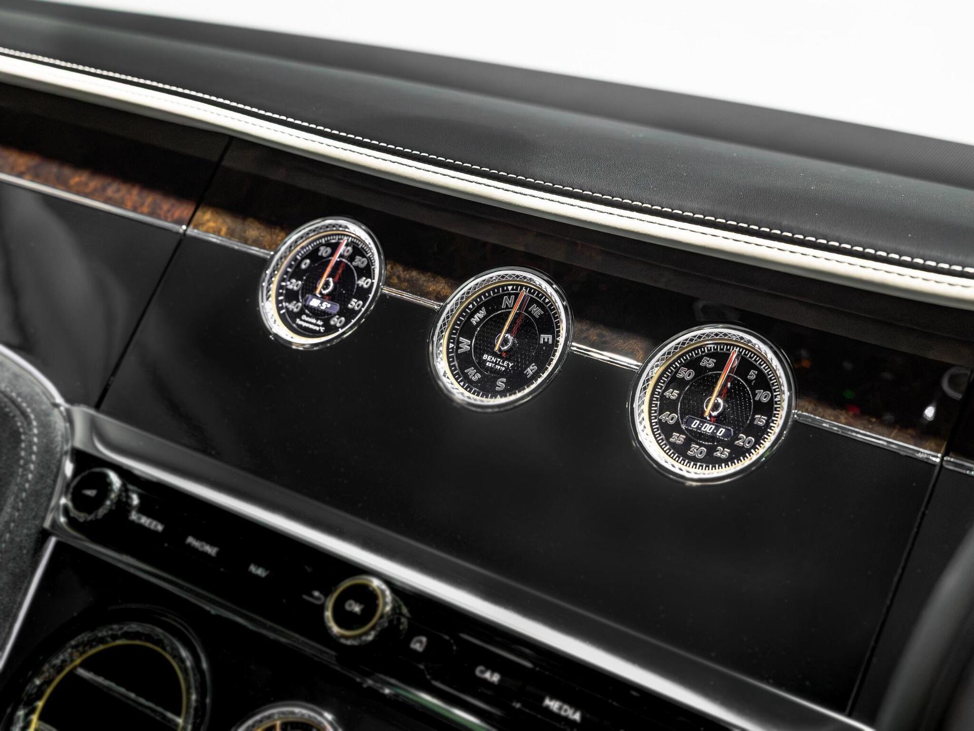 An interior shot of the misc controls on a 2021 Bentley Continental