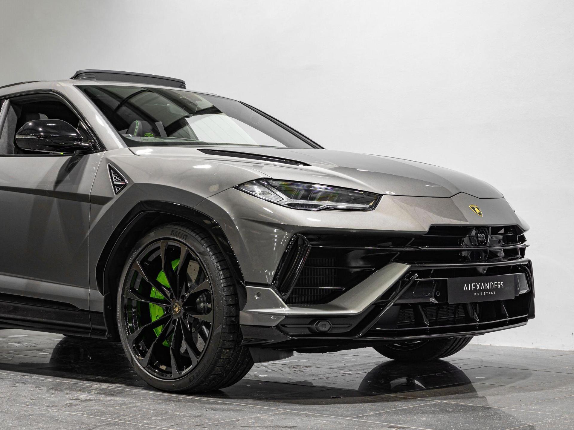 An exterior shot of the front right on a 2024 Lamborghini Urus