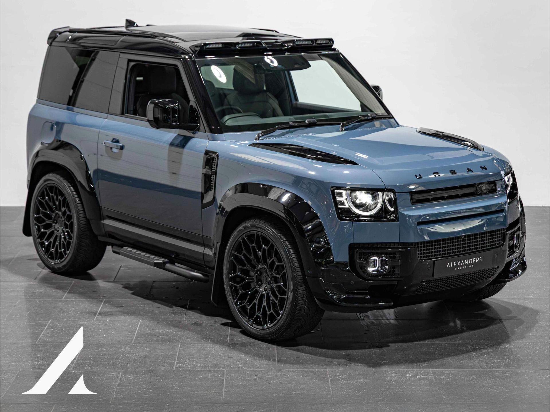 An exterior shot of the front right on a 2025 Land Rover Defender 90