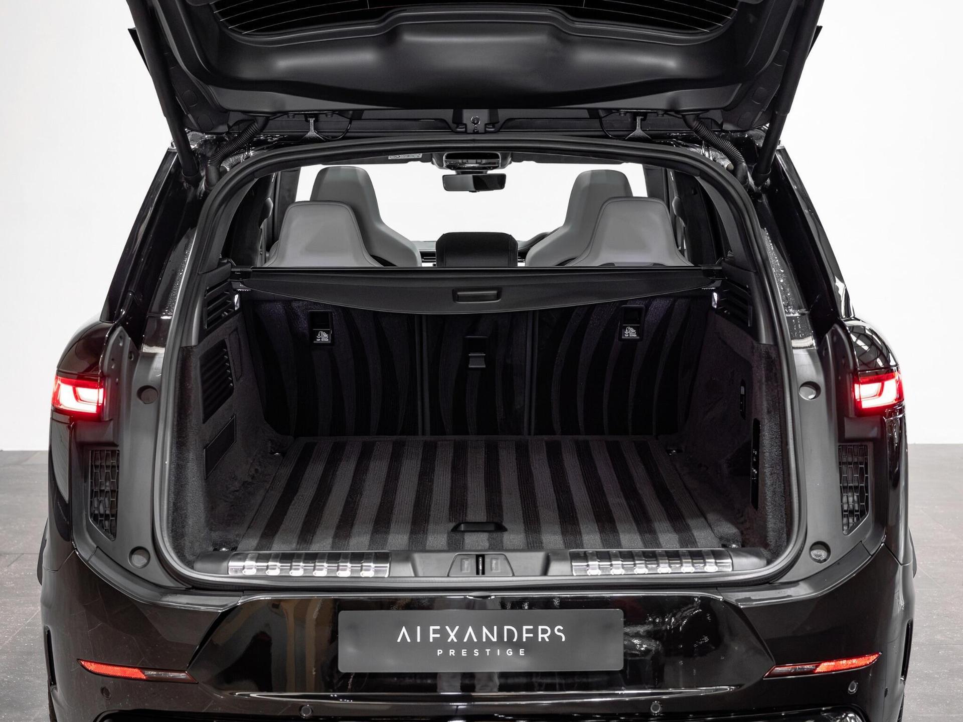 An interior shot of the boot on a 2024 Land Rover Range Rover Sport