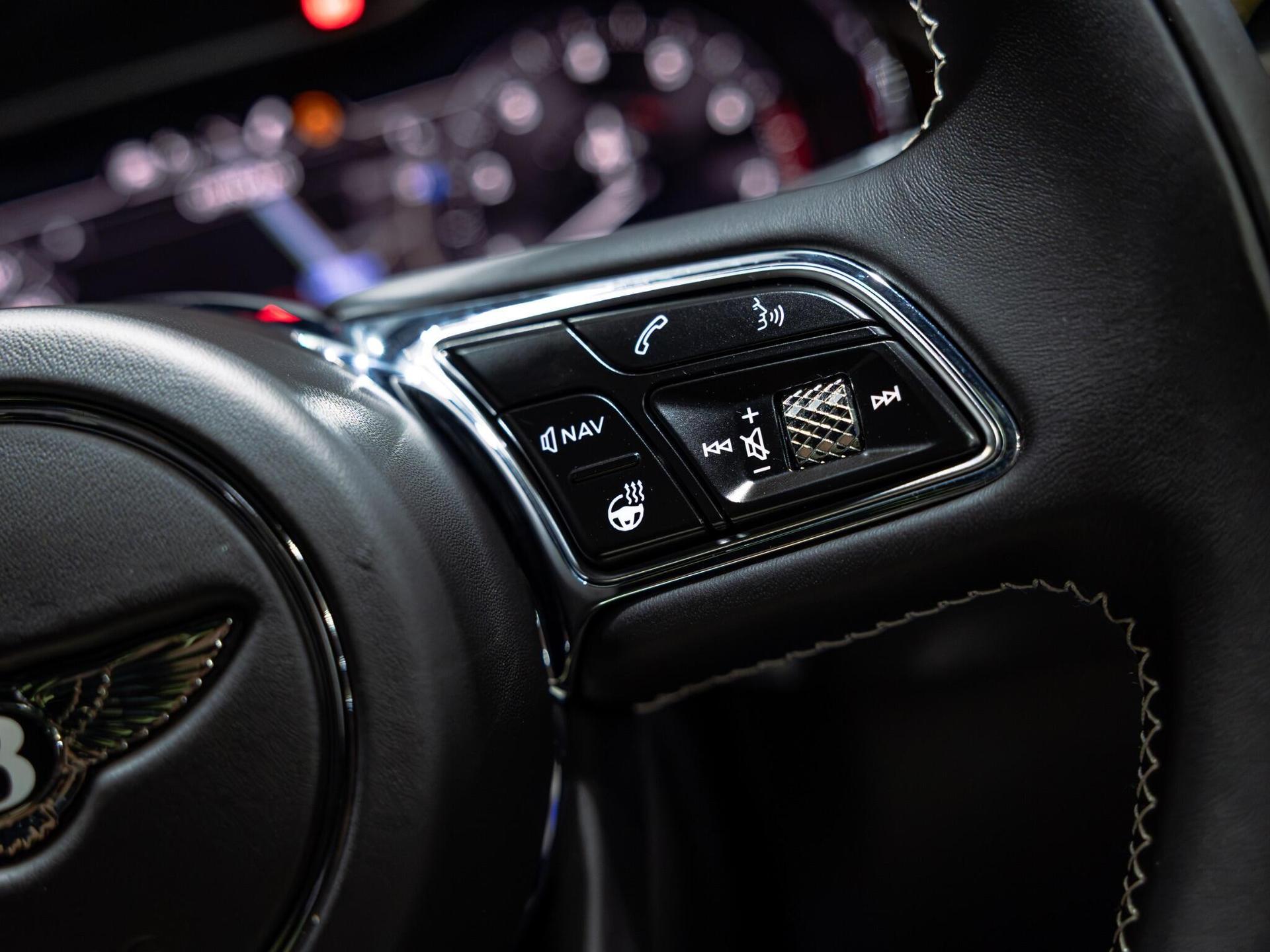An interior shot of the misc controls on a 2021 Bentley Continental