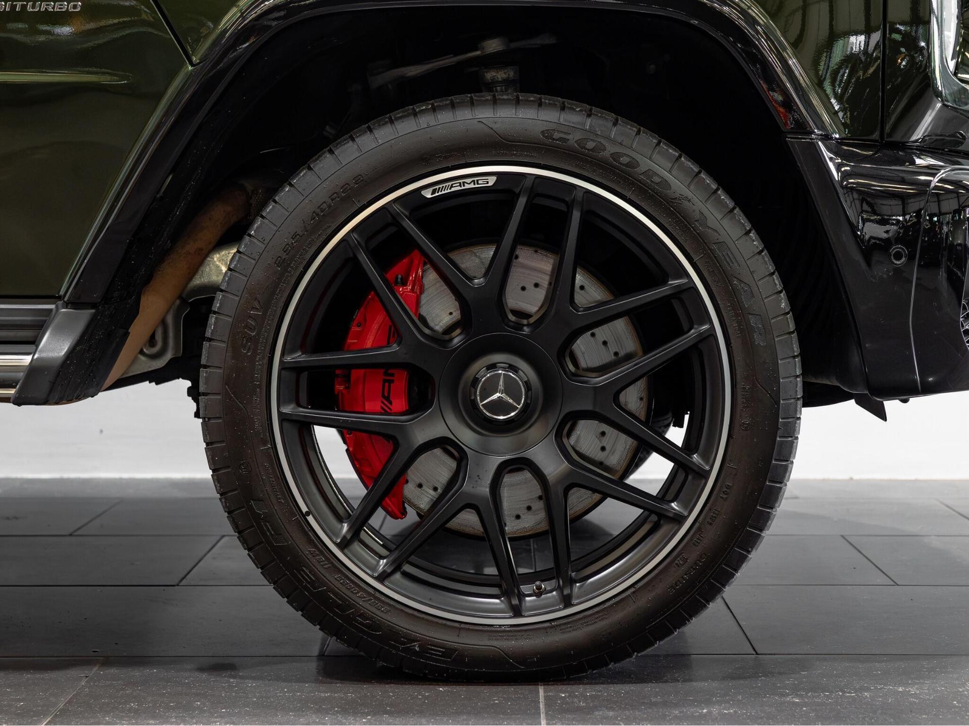 An exterior shot of the wheel on a 2023 Mercedes-Benz G Class