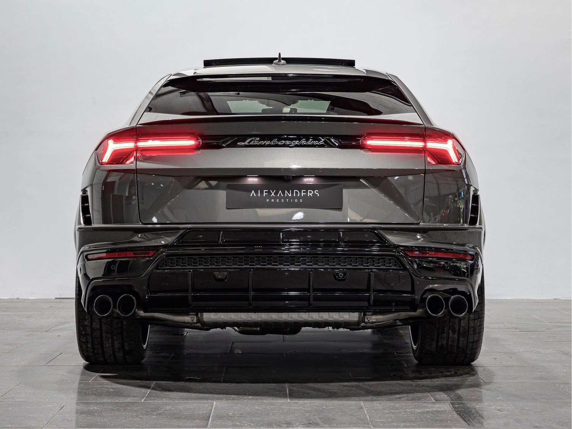An exterior shot of the rear on a 2024 Lamborghini Urus