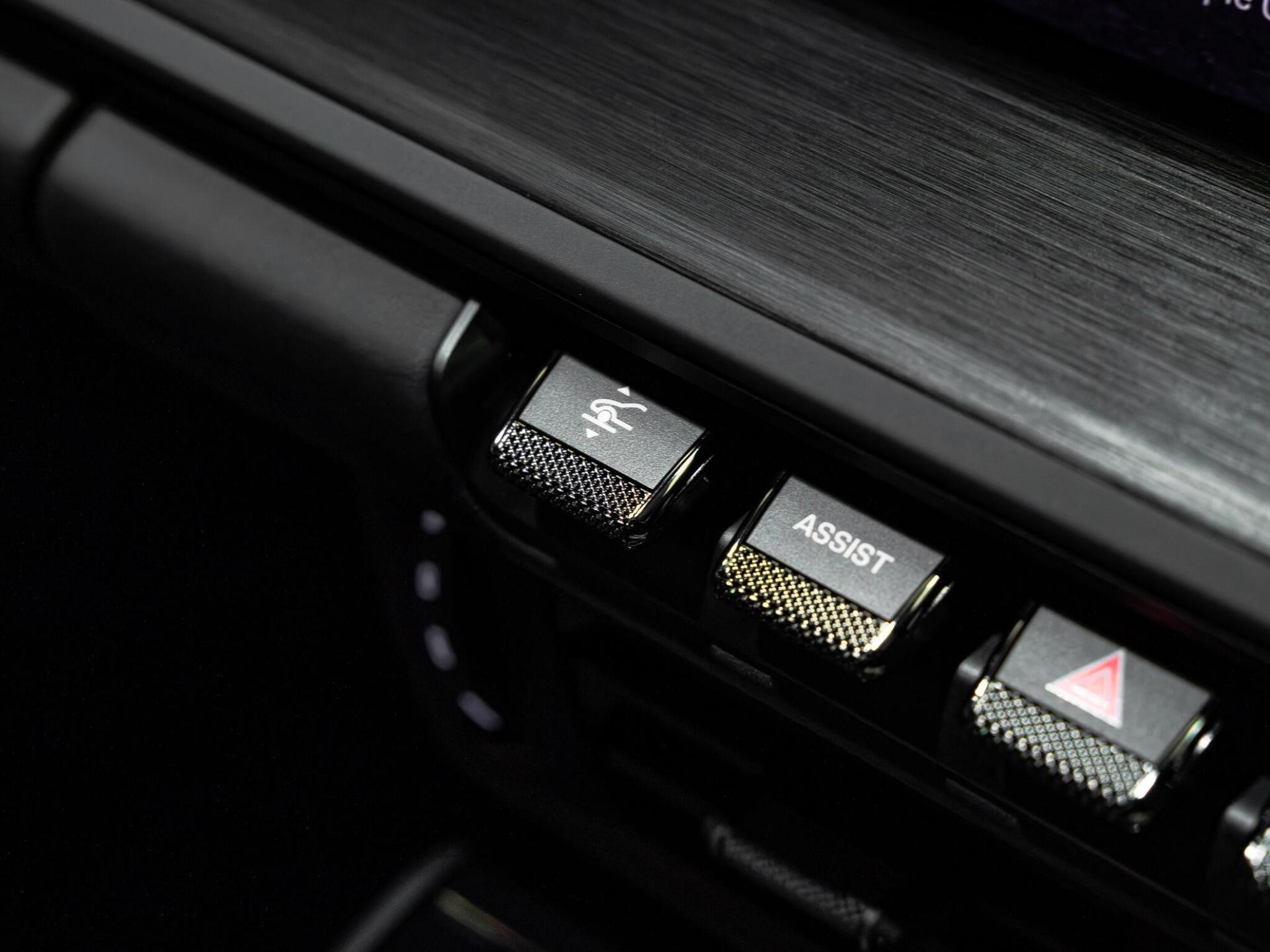 An interior shot of the misc controls on a 2026 Porsche 911
