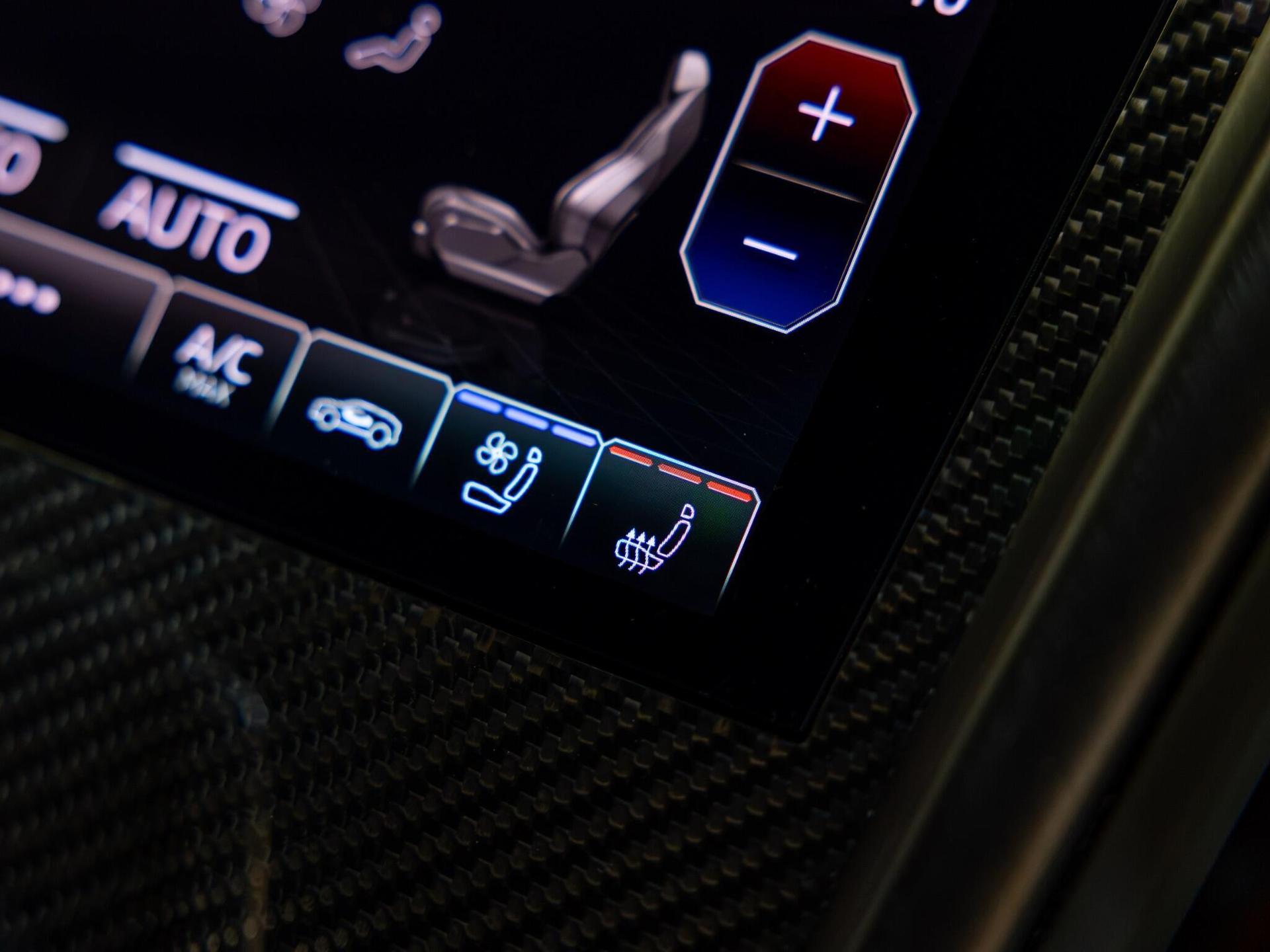 An interior shot of the misc controls on a 2023 Lamborghini Urus