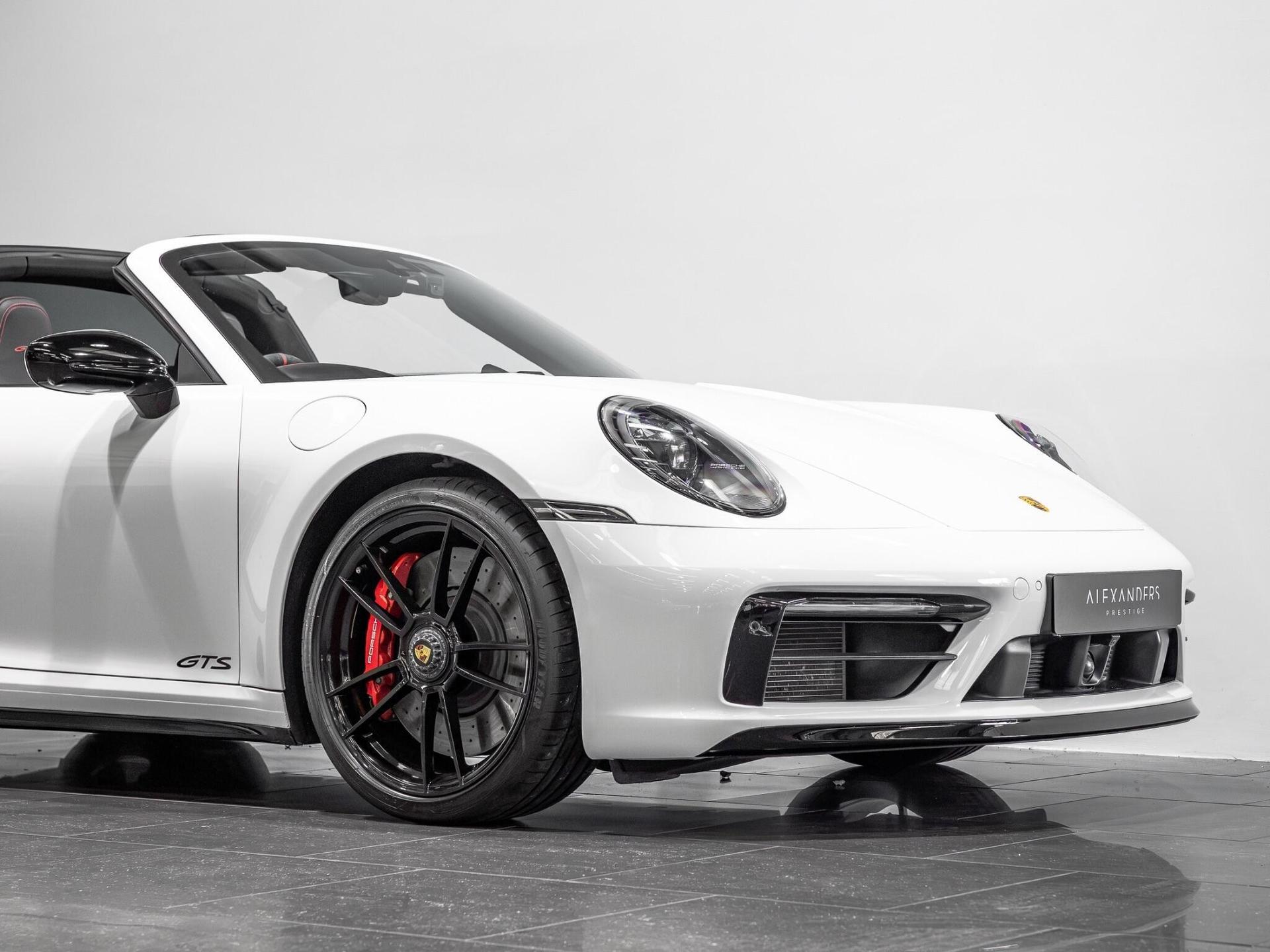 An exterior shot of the front right on a 2021 Porsche 911