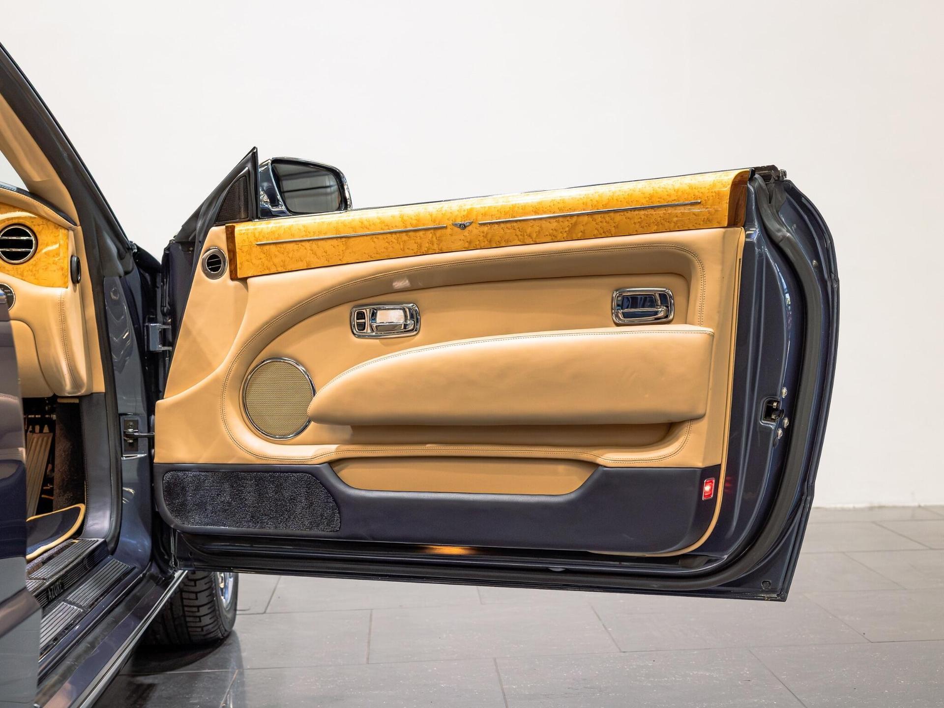 An interior shot of the door interior on a 2006 Bentley Azure