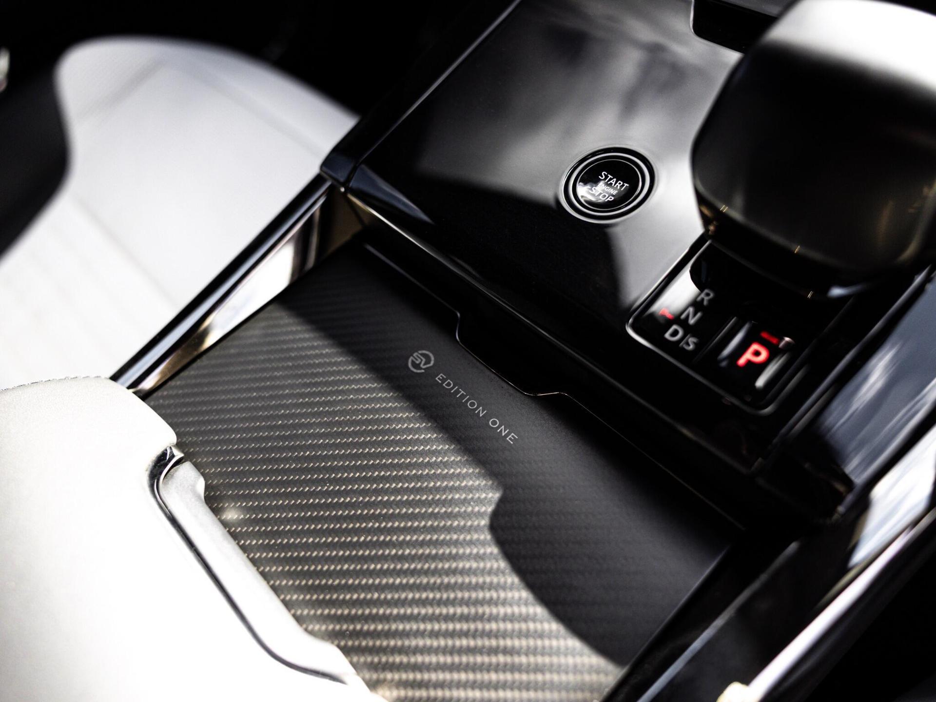 An interior shot of the misc controls on a 2024 Land Rover Range Rover Sport