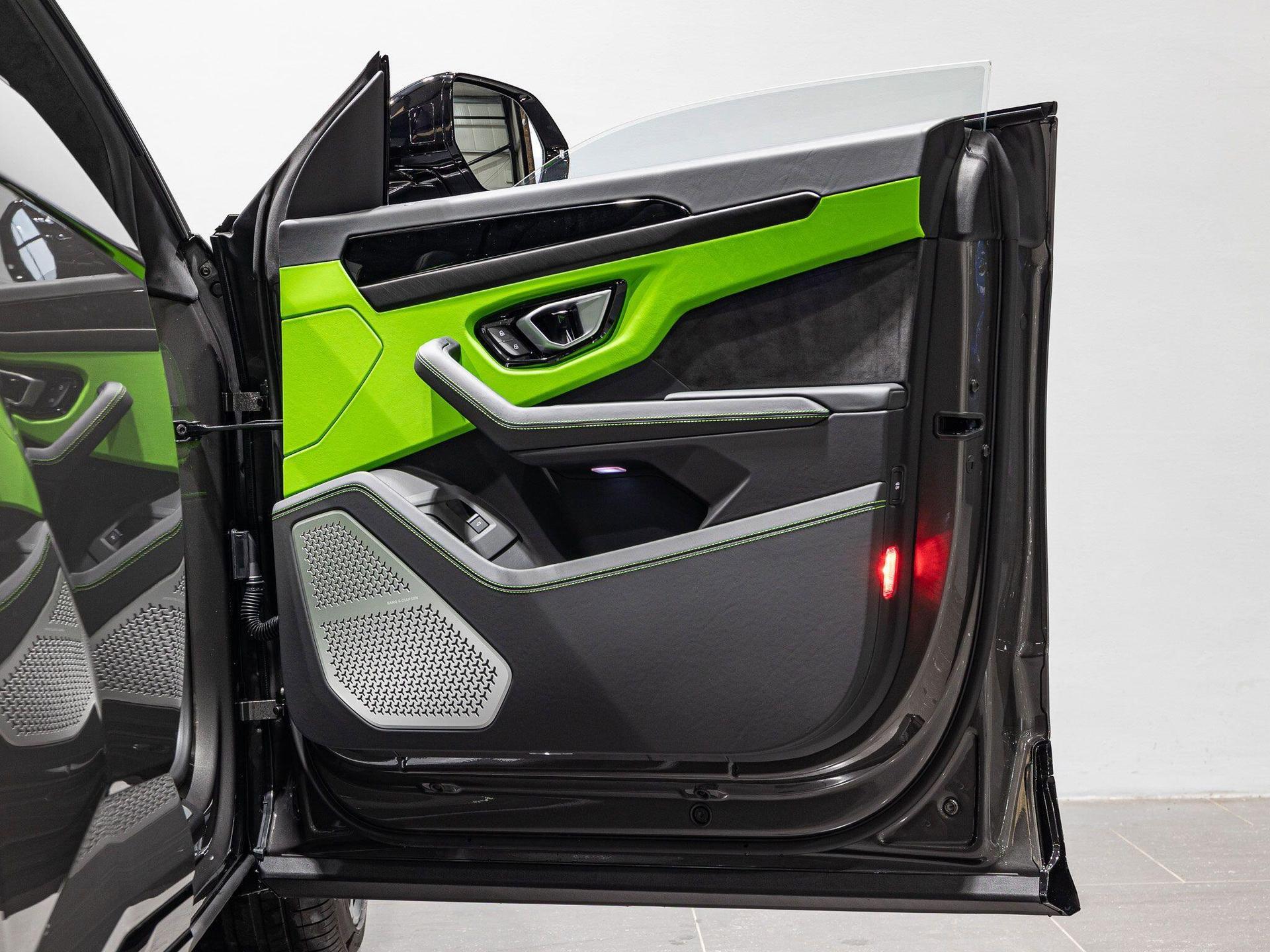 An interior shot of the door interior on a 2024 Lamborghini Urus