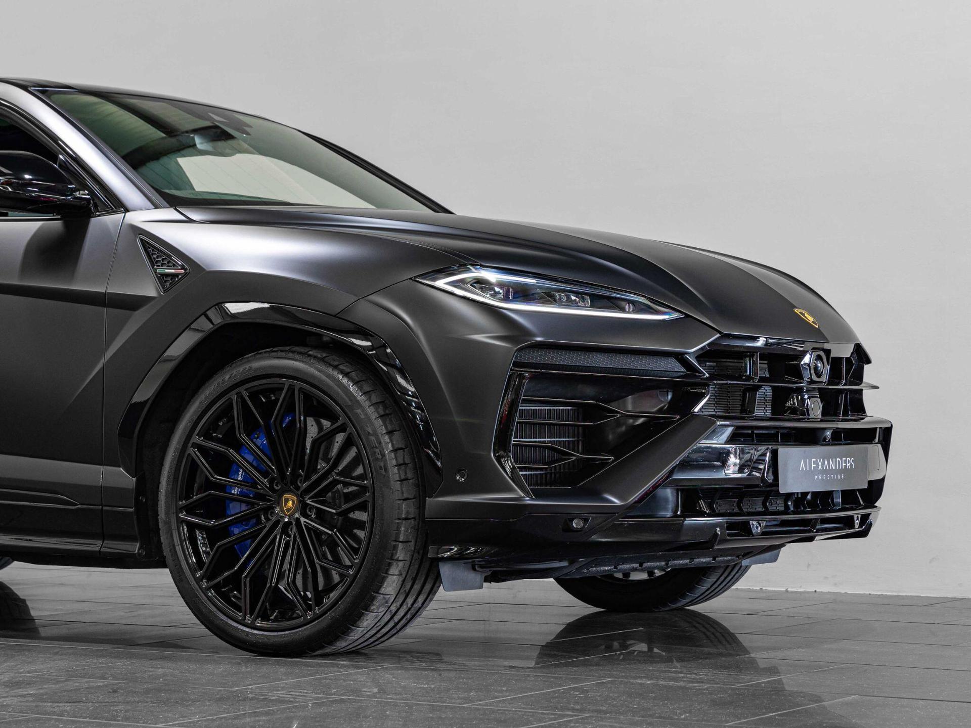 An exterior shot of the front right on a 2025 Lamborghini Urus
