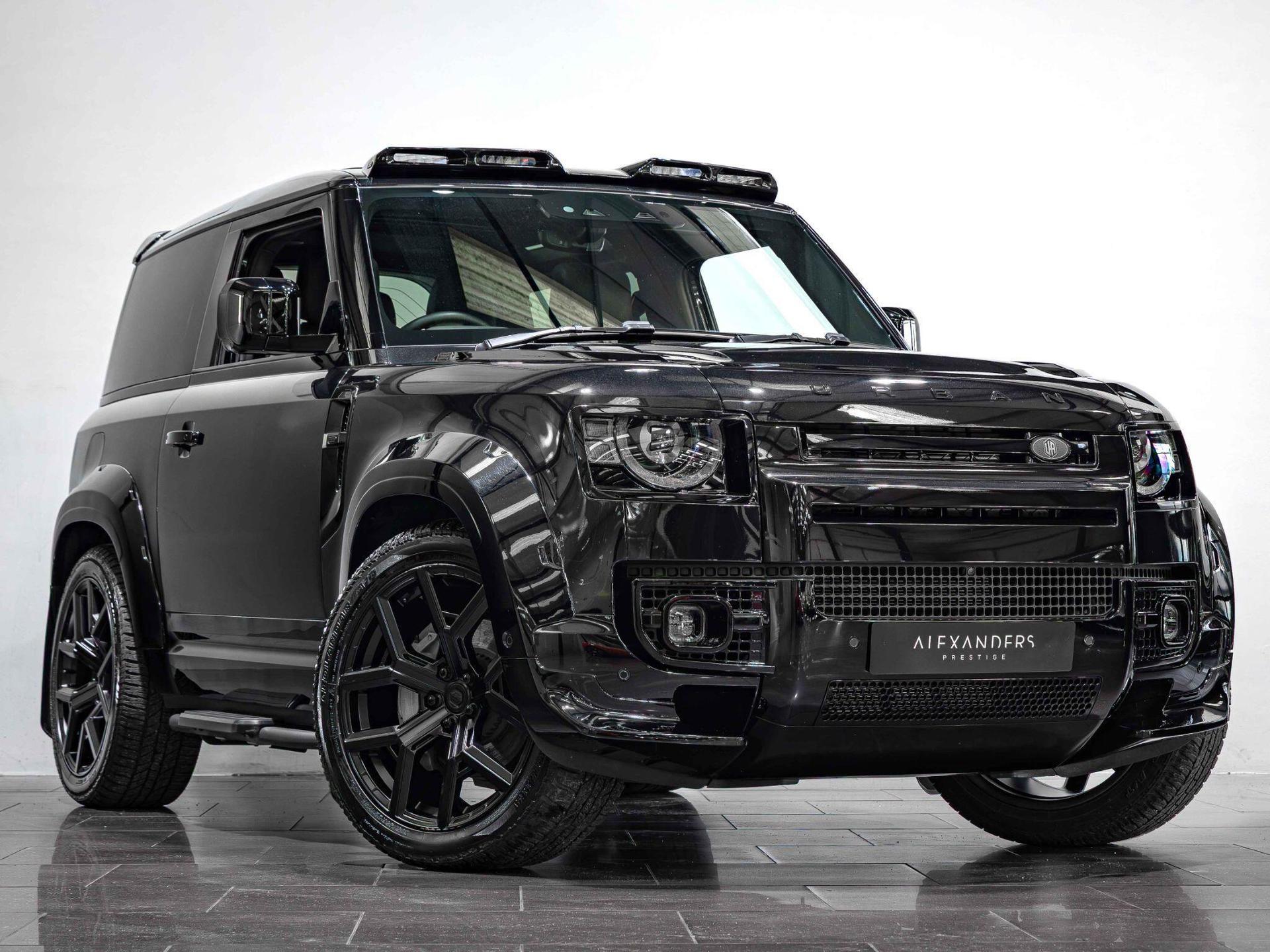 An exterior shot of the front right on a 2025 Land Rover Defender 90
