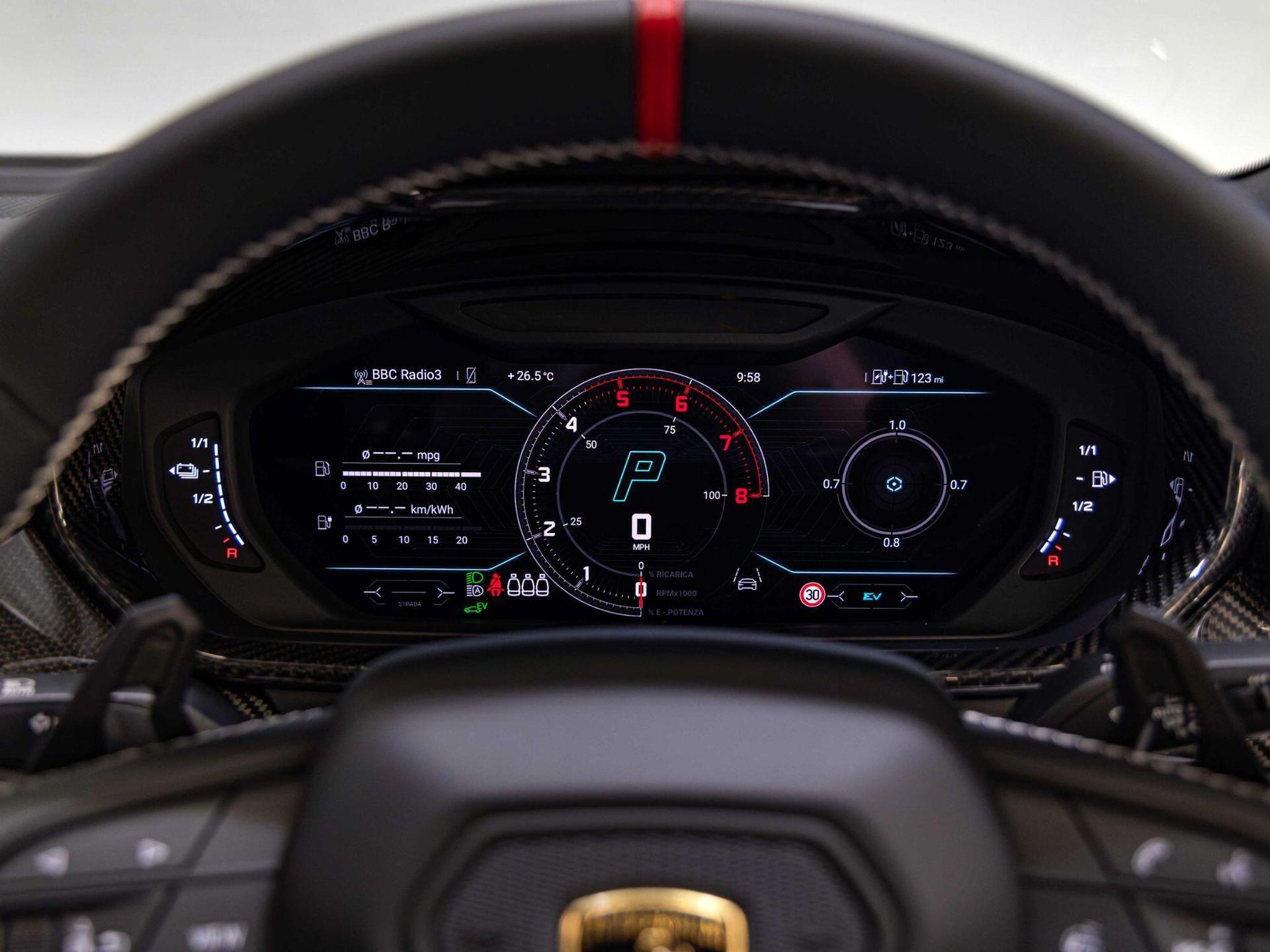 An interior shot of the driver instruments on a 2025 Lamborghini Urus