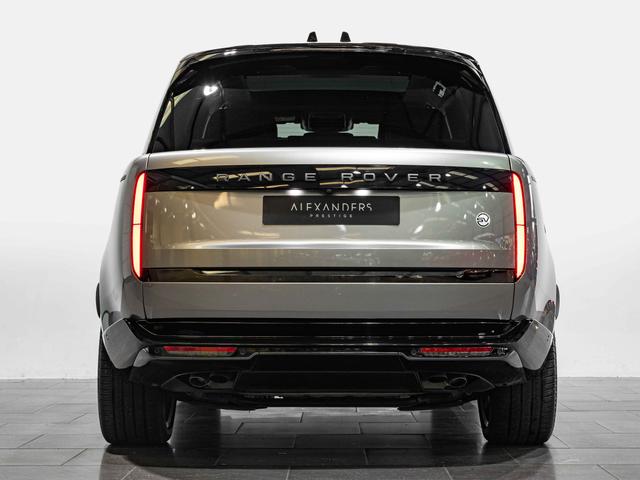 2023 (73) | Range Rover SV P615 - Alexanders Prestige