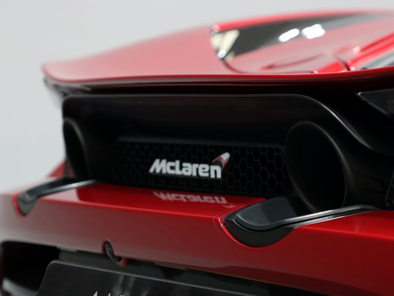 2020 (20) McLaren 720S Spider Performance 4.0 V8 SSG - Image 0
