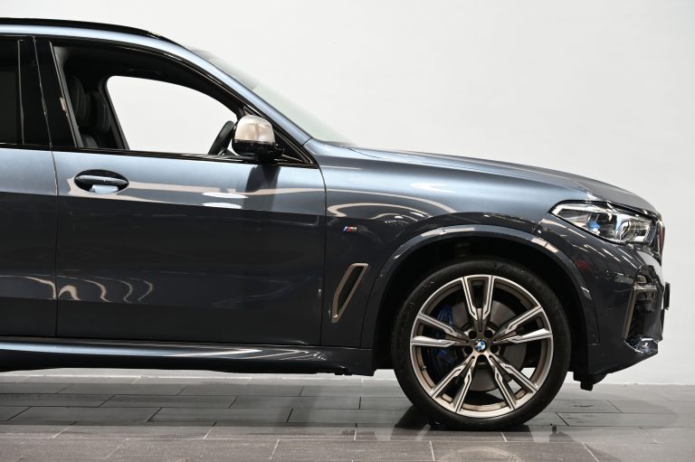 2021 (21) BMW X5 M50i xDrive 4.4 V8 Auto - Image 13