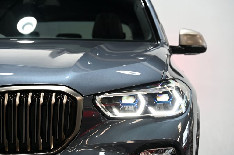 2021 (21) BMW X5 M50i xDrive 4.4 V8 Auto - Image 9