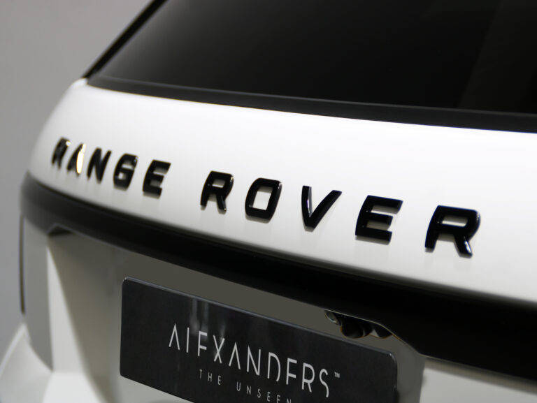 2018 (68) Range Rover Sport SVR 5.0 V8 Auto - Image 1
