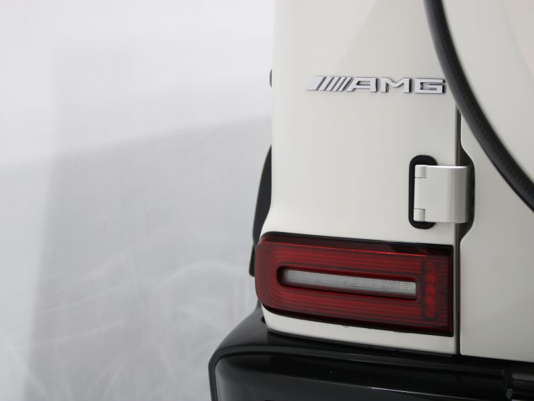 2021 (21) Mercedes Benz G63 AMG 4.0 Bi-Turbo V8 - Image 2
