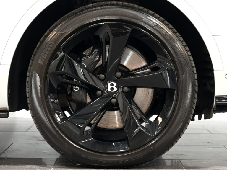 2020 (20) Bentley Bentayga 4.0 V8 First Edition Auto - Image 7