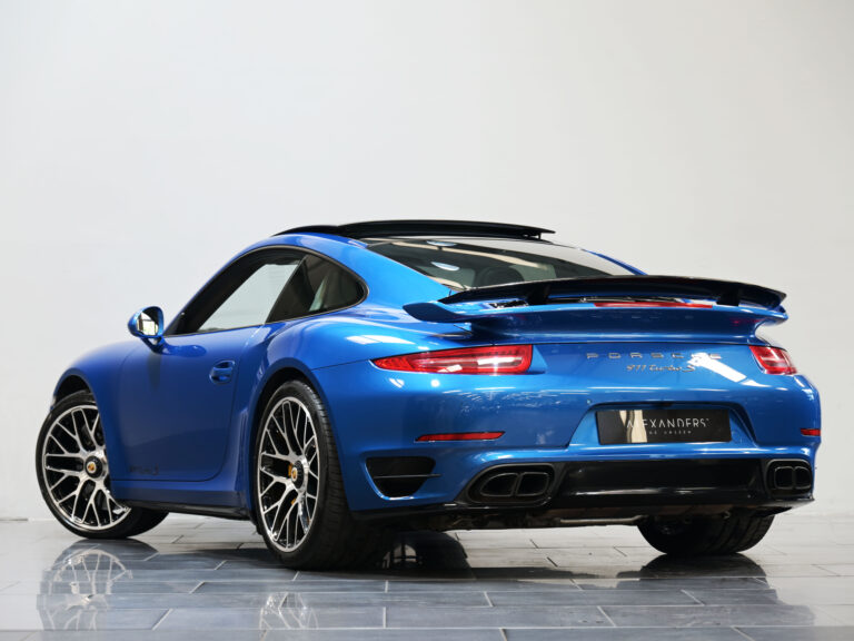2015 (15) Porsche 911 Turbo S [991] 3.8T PDK - Image 6
