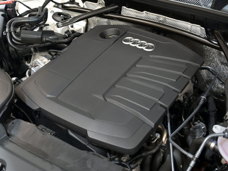 2021 (21) Audi Q5 Vorsprung 40 TDI Quattro S Tronic - Image 3