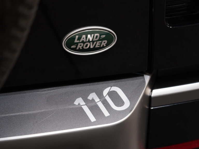2021 (71) Land Rover Defender 110 V8 Carpathian Edition Auto - Image 23